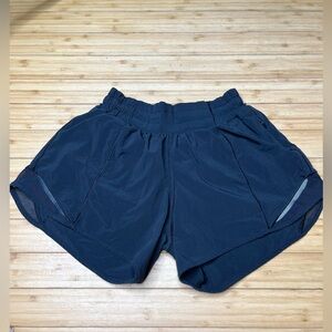 🍋Lululemon🍋 Hotty Hot Shorts Sz. 2